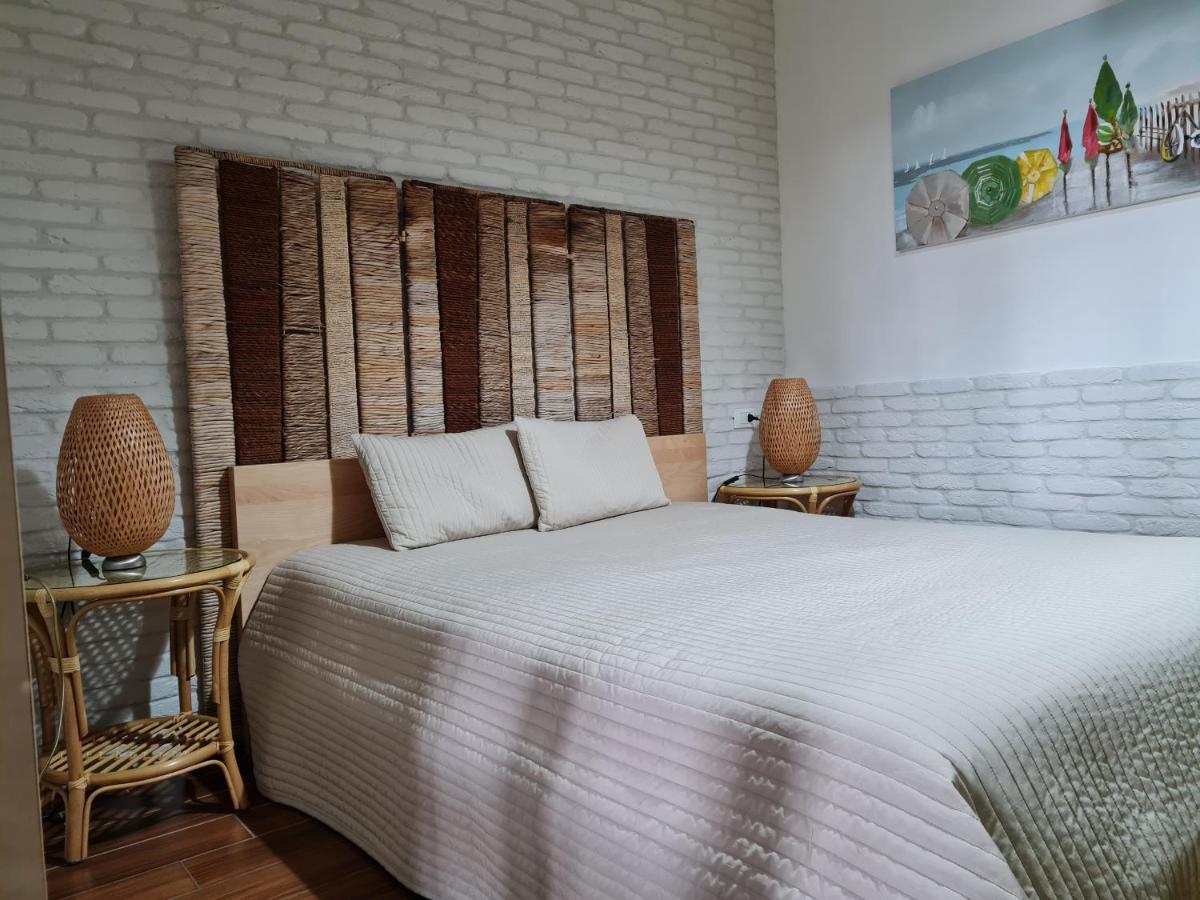L'Isola Aer B&B Lesina Eksteriør billede